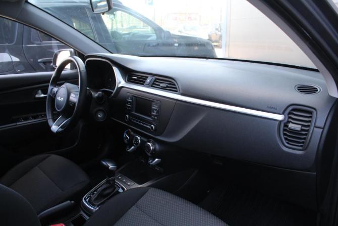 Kia Rio IV Рестайлинг с пробегом 2022 года, цена 1 765 000 рублей, 102862 км, хэтчбек, Автокод Объявления
