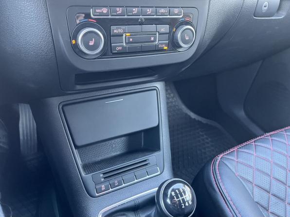 Volkswagen Tiguan I Рестайлинг с пробегом 2011 года, цена 1 240 000 рублей, 134230 км, внедорожник, Автокод Объявления