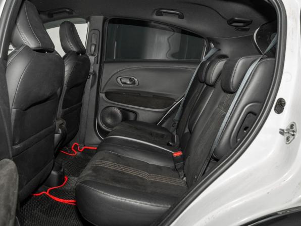 Honda Vezel I Рестайлинг с пробегом 2018 года, цена 1 970 000 рублей, 87254 км, внедорожник, Автокод Объявления