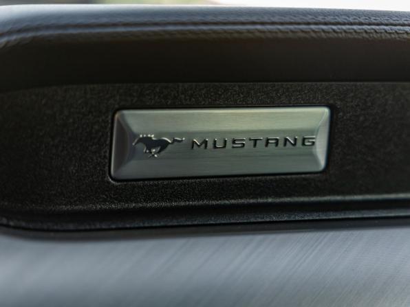 Ford Mustang VI Рестайлинг с пробегом 2019 года, цена 3 048 000 рублей, 69423 км, купе, Автокод Объявления