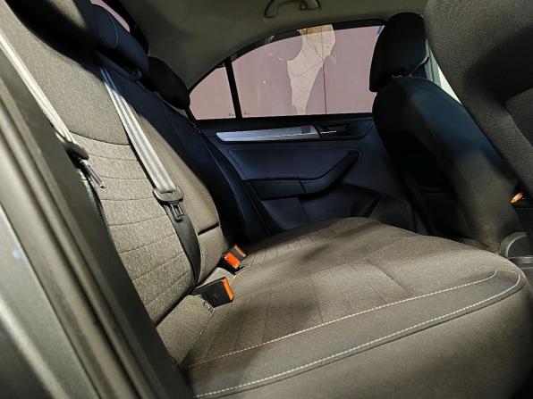 Skoda Rapid II с пробегом 2021 года, цена 1 729 000 рублей, 113110 км, лифтбек, Автокод Объявления