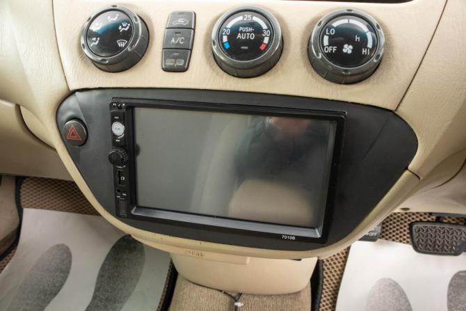 Toyota Vista V (V50) с пробегом 2000 года, цена 579 000 рублей, 300000 км, седан, Автокод Объявления