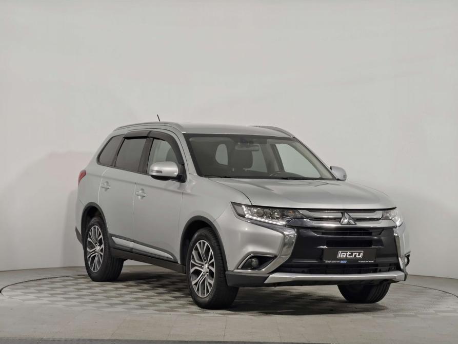 Mitsubishi Outlander III Рестайлинг 2 Санкт-Петербург  - изображение 3