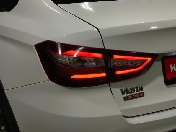 Lada (ВАЗ) Vesta I Рестайлинг (NG) с пробегом 2023 года, цена 1 000 000 рублей, 146008 км, седан, Автокод Объявления