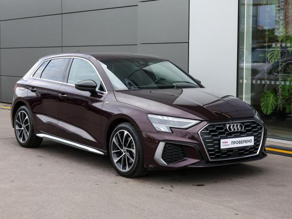 Audi A3 IV (8Y) с пробегом 2021 года, цена 2 849 000 рублей, 62523 км, хэтчбек, Автокод Объявления