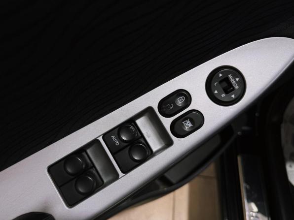 Hyundai Solaris I с пробегом 2012 года, цена 750 000 рублей, 155467 км, седан, Автокод Объявления