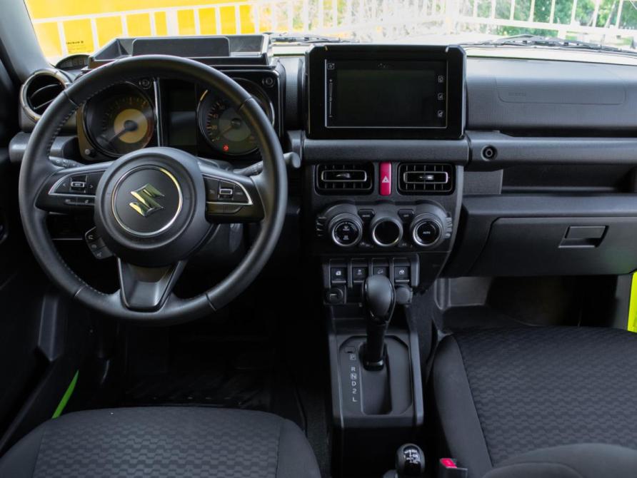 Suzuki Jimny IV Москва  - изображение 8