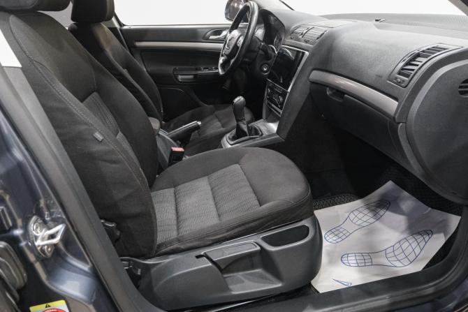 Skoda Octavia II (A5) Рестайлинг с пробегом 2012 года, цена 499 000 рублей, 370000 км, лифтбек, Автокод Объявления