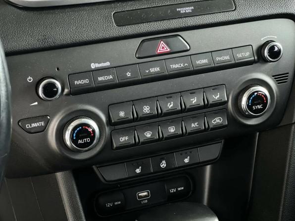 Kia Sportage IV Рестайлинг с пробегом 2020 года, цена 2 295 000 рублей, 44580 км, внедорожник, Автокод Объявления