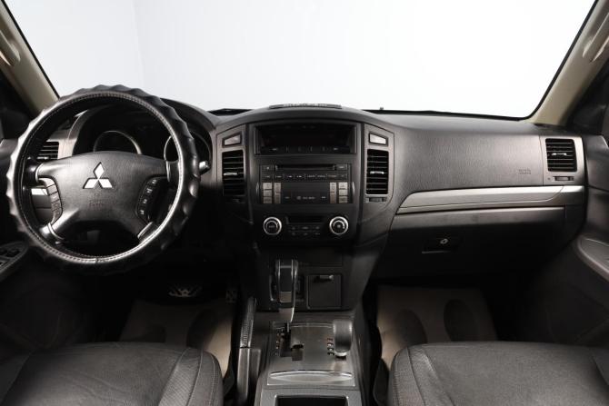 Mitsubishi Pajero IV Рестайлинг 1 с пробегом 2012 года, цена 2 349 000 рублей, 238000 км, внедорожник, Автокод Объявления