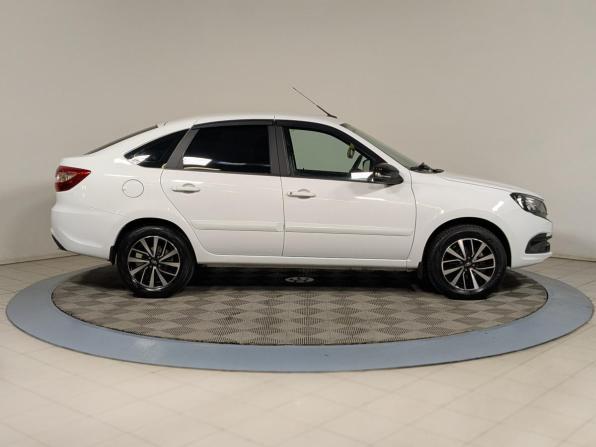 Lada (ВАЗ) Granta I Рестайлинг с пробегом 2023 года, цена 899 000 рублей, 10000 км, лифтбек, Автокод Объявления