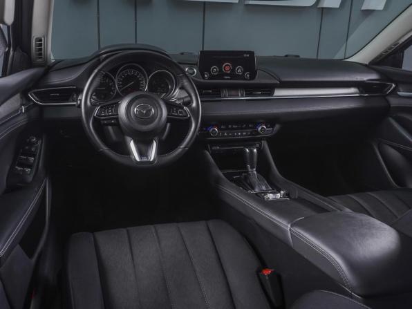 Mazda 6 III (GJ) Рестайлинг 2 с пробегом 2020 года, цена 2 370 000 рублей, 45579 км, седан, Автокод Объявления