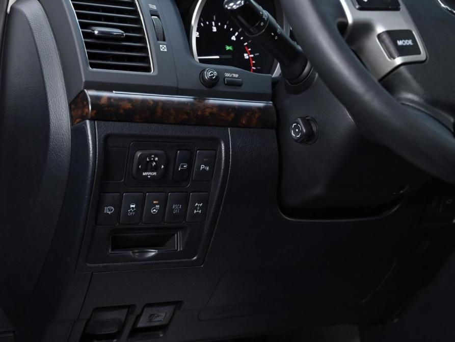 Toyota Land Cruiser 200 Series Рестайлинг 1 Москва  - изображение 5