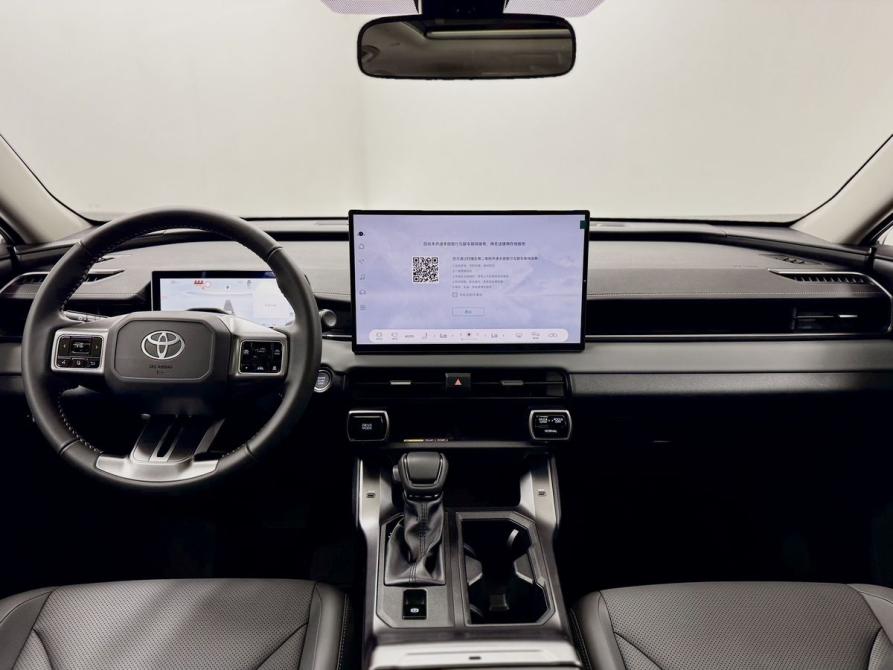 Toyota RAV4 VI (XA60) Вологда  - изображение 18
