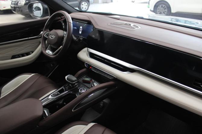 Geely Monjaro I с пробегом 2023 года, цена 3 378 000 рублей, 62000 км, внедорожник, Автокод Объявления