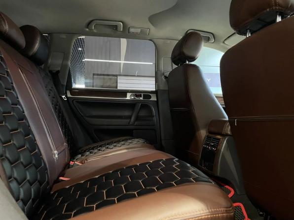 Volkswagen Touareg I Рестайлинг с пробегом 2007 года, цена 940 000 рублей, 317318 км, внедорожник, Автокод Объявления
