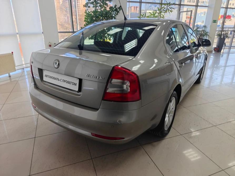 Skoda Octavia II (A5) Рестайлинг Москва  - изображение 5