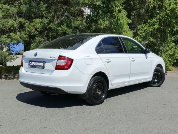 Skoda Rapid I Рестайлинг с пробегом 2018 года, цена 1 350 000 рублей, 76020 км, лифтбек, Автокод Объявления