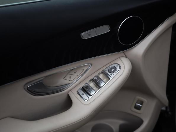 Mercedes-Benz GLC I (X253) с пробегом 2019 года, цена 2 960 000 рублей, 112960 км, внедорожник, Автокод Объявления