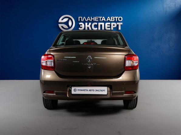 Renault Logan II Рестайлинг с пробегом 2018 года, цена 992 000 рублей, 79931 км, седан, Автокод Объявления