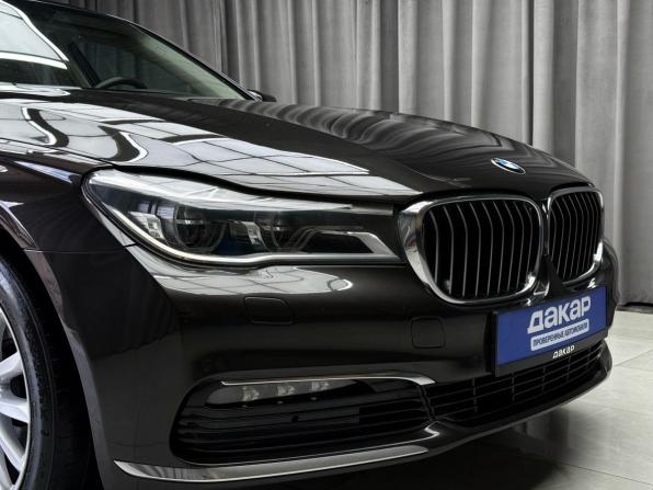 BMW 7 серии VI (G11/G12) с пробегом 2015 года, цена 2 999 000 рублей, 187631 км, седан, Автокод Объявления