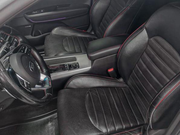 Kia Optima IV Рестайлинг с пробегом 2018 года, цена 2 099 900 рублей, 141000 км, седан, Автокод Объявления