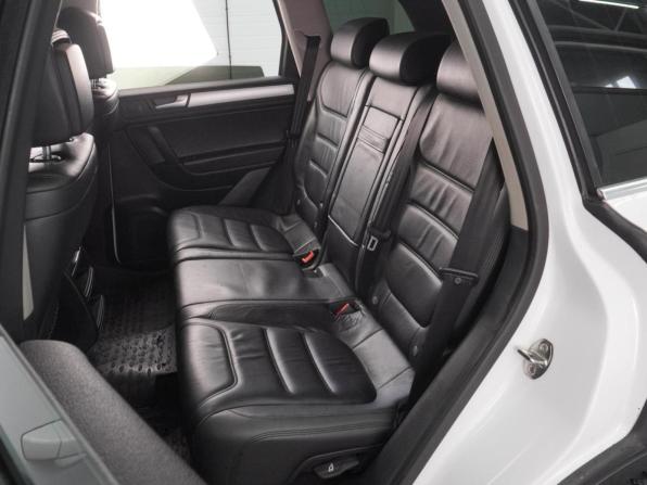 Volkswagen Touareg II с пробегом 2013 года, цена 2 099 000 рублей, 197327 км, внедорожник, Автокод Объявления