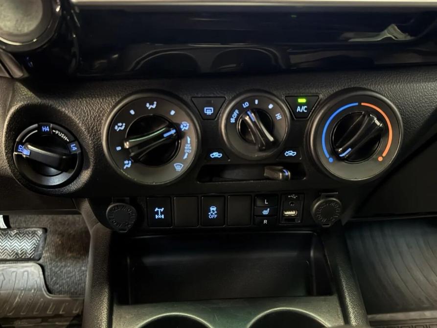 Toyota Hilux VIII Екатеринбург  - изображение 15