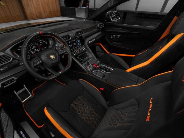 Lamborghini Urus I Рестайлинг с пробегом 2023 года, цена 27 000 000 рублей, 28162 км, внедорожник, Автокод Объявления
