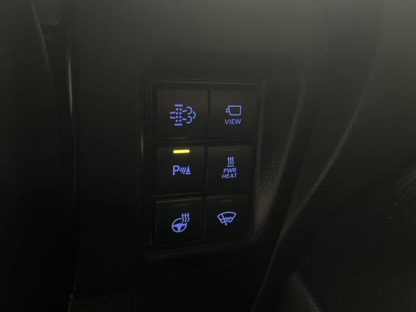 Toyota Land Cruiser Prado 150 Series Рестайлинг 2 с пробегом 2019 года, цена 4 800 000 рублей, 128000 км, внедорожник, Автокод Объявления