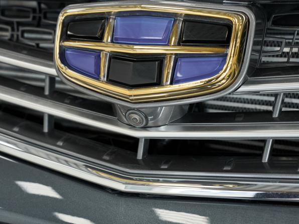 Geely Atlas I с пробегом 2021 года, цена 1 659 000 рублей, 44989 км, внедорожник, Автокод Объявления