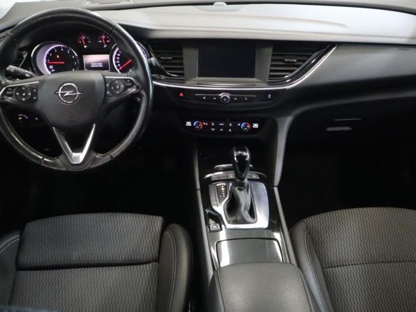 Opel Insignia II с пробегом 2019 года, цена 1 380 000 рублей, 147332 км, лифтбек, Автокод Объявления