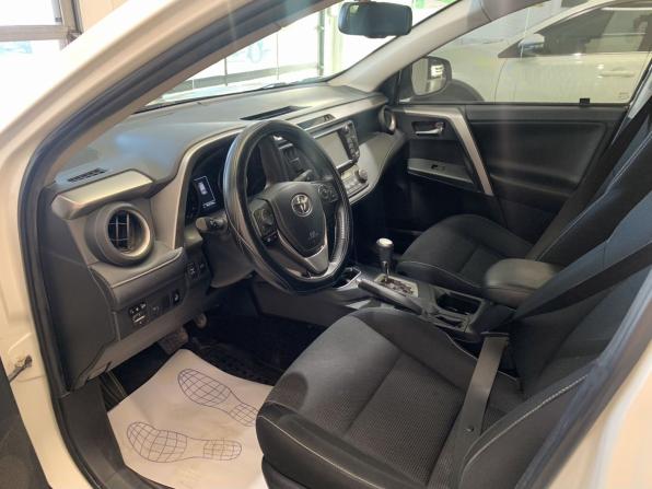 Toyota RAV4 IV (XA40) Рестайлинг с пробегом 2017 года, цена 2 790 000 рублей, 163123 км, внедорожник, Автокод Объявления