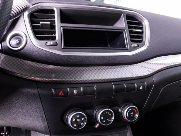 Lada (ВАЗ) Vesta I Рестайлинг (NG) с пробегом 2026 года, цена 1 570 000 рублей, 50 км, седан, Автокод Объявления