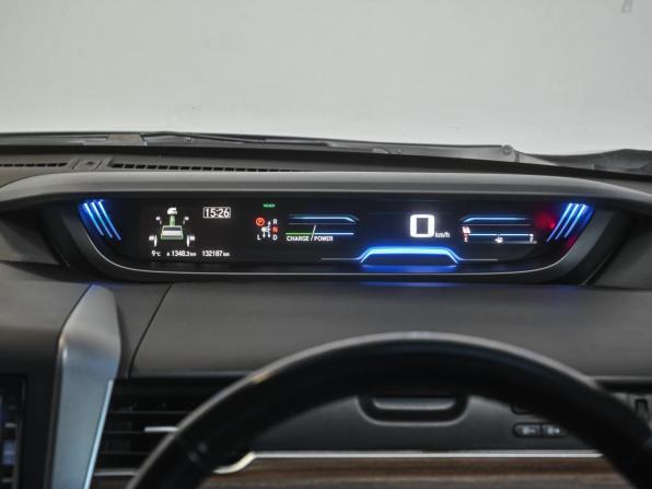 Honda Freed II с пробегом 2017 года, цена 1 399 000 рублей, 132187 км, компактвэн, Автокод Объявления