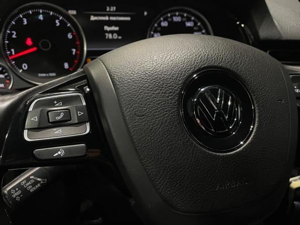 Volkswagen Touareg II Рестайлинг с пробегом 2015 года, цена 2 490 000 рублей, 166249 км, внедорожник, Автокод Объявления