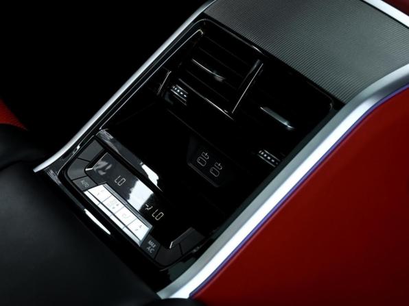 BMW 8 серии II (G14/G15/G16) с пробегом 2020 года, цена 7 099 000 рублей, 104627 км, седан, Автокод Объявления