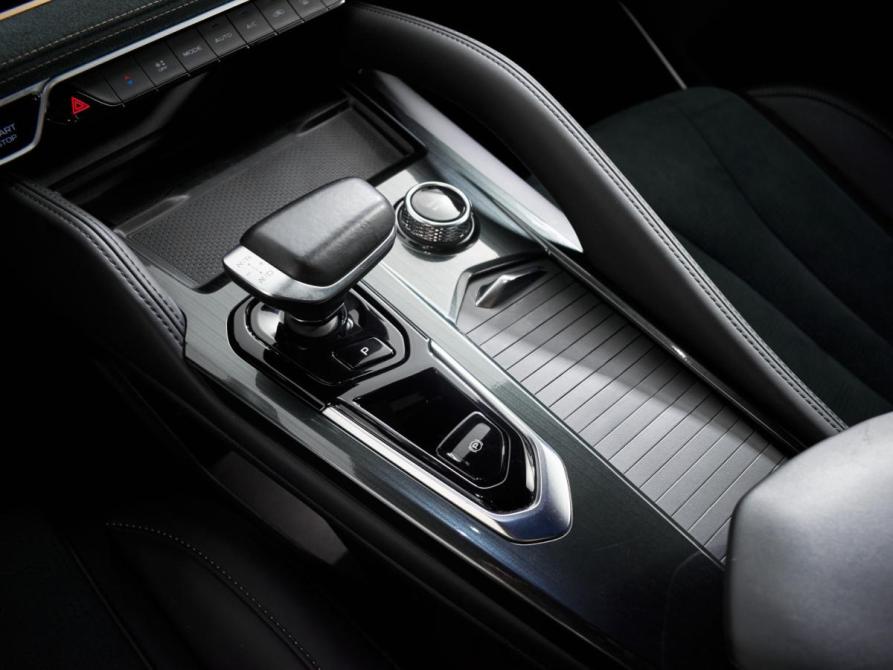 Geely Monjaro I Москва  - изображение 16