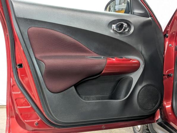 Nissan Juke I с пробегом 2012 года, цена 985 000 рублей, 88548 км, внедорожник, Автокод Объявления