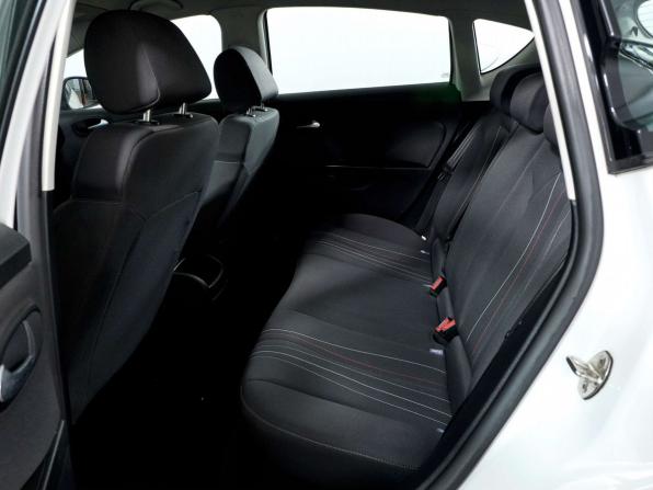 SEAT Leon II Рестайлинг с пробегом 2012 года, цена 648 000 рублей, 159303 км, хэтчбек, Автокод Объявления