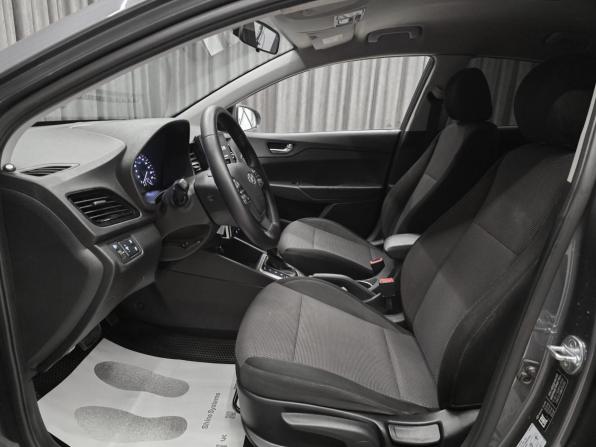 Hyundai Solaris II Рестайлинг с пробегом 2021 года, цена 1 335 000 рублей, 98000 км, седан, Автокод Объявления