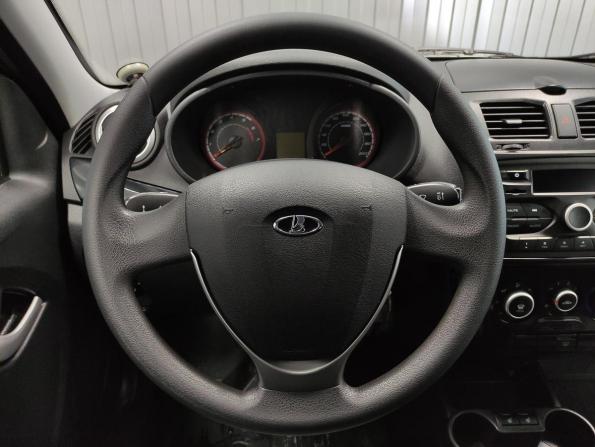 Lada (ВАЗ) Kalina II с пробегом 2018 года, цена 688 000 рублей, 61400 км, универсал, Автокод Объявления