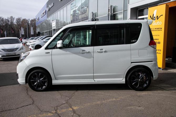 Suzuki Solio II Рестайлинг с пробегом 2013 года, цена 789 000 рублей, 136000 км, микровэн, Автокод Объявления