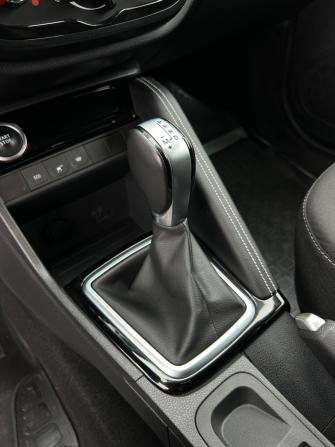 Renault Kaptur I Рестайлинг с пробегом 2021 года, цена 1 635 000 рублей, 93566 км, внедорожник, Автокод Объявления