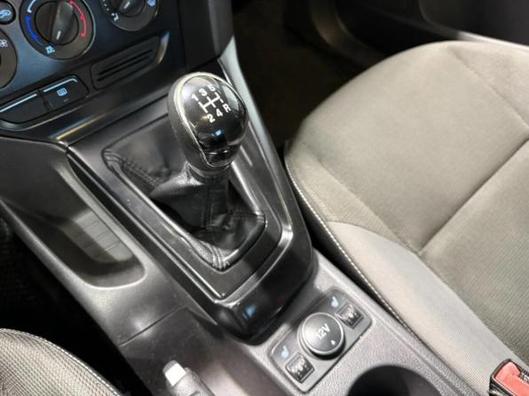 Ford Focus III с пробегом 2011 года, цена 530 000 рублей, 252001 км, седан, Автокод Объявления