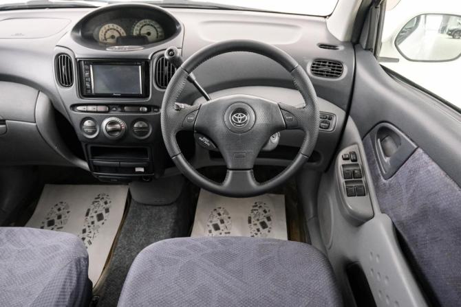 Toyota FunCargo с пробегом 2001 года, цена 459 000 рублей, 420000 км, компактвэн, Автокод Объявления