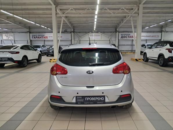 Kia Ceed II с пробегом 2014 года, цена 995 000 рублей, 143882 км, хэтчбек, Автокод Объявления