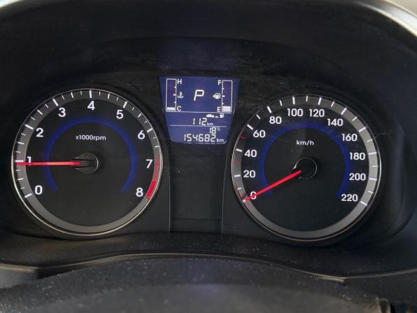 Hyundai Solaris I Рестайлинг с пробегом 2015 года, цена 1 039 000 рублей, 154666 км, хэтчбек, Автокод Объявления