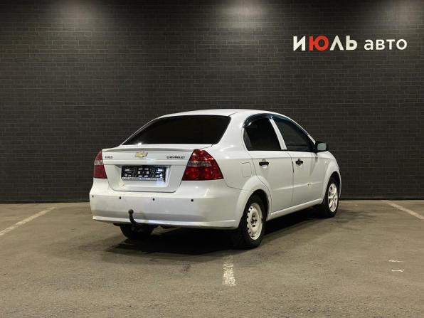 Chevrolet Aveo I Рестайлинг с пробегом 2011 года, цена 300 000 рублей, 326394 км, седан, Автокод Объявления