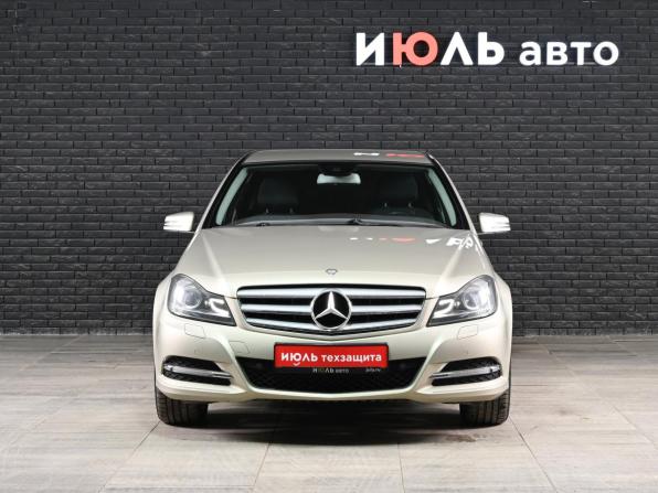 Mercedes-Benz C-Класс III (W204) Рестайлинг с пробегом 2011 года, цена 1 600 000 рублей, 208477 км, седан, Автокод Объявления